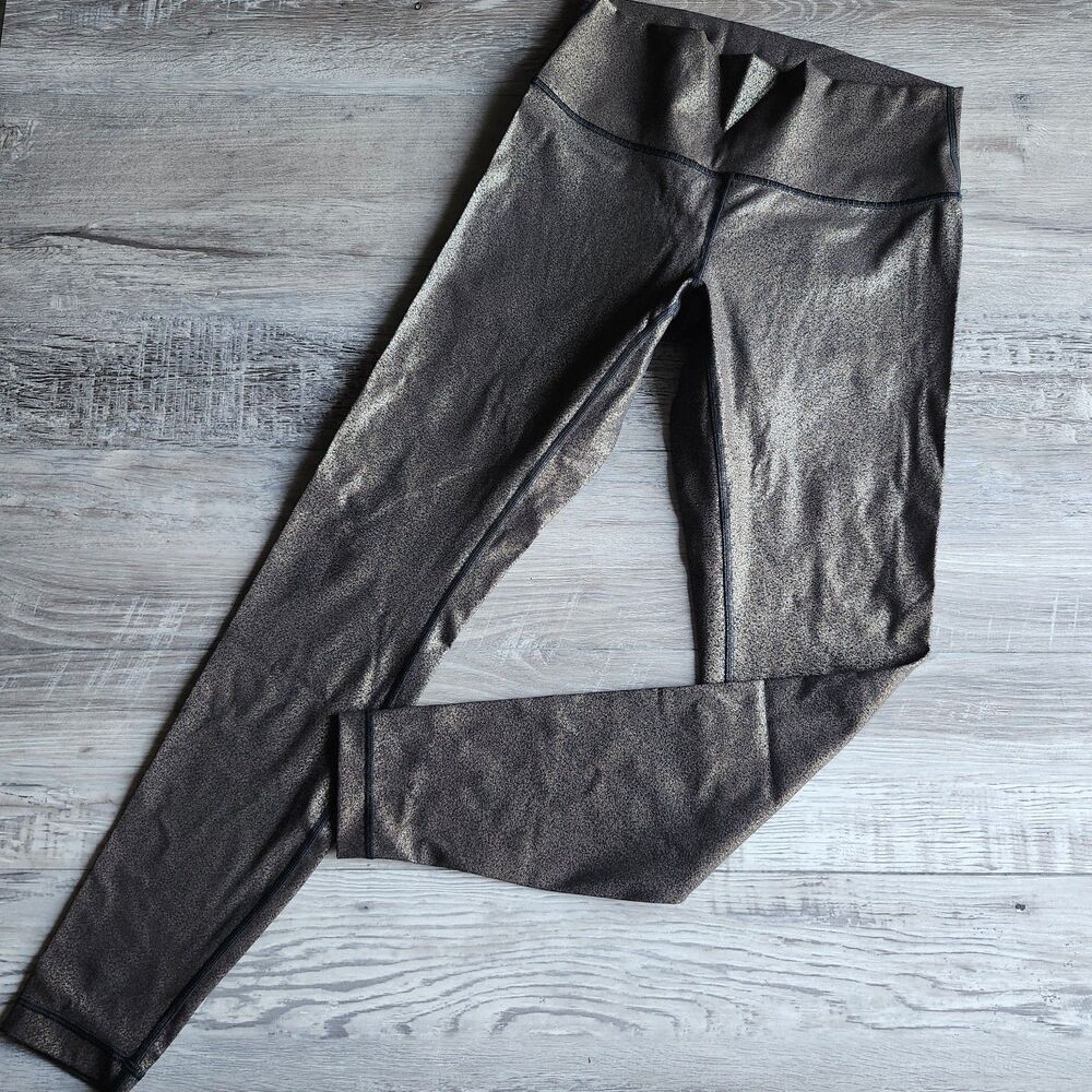 (8) Lululemon Wunder Under High-Rise Tight *Foil 28"